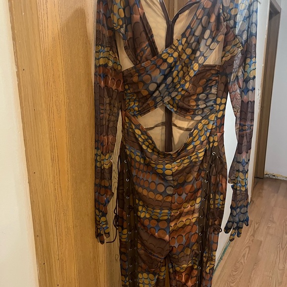 Multicolor bodysuit with a lot of details - Picture 6 of 6